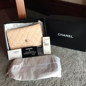 Chanel wallet on chain woc